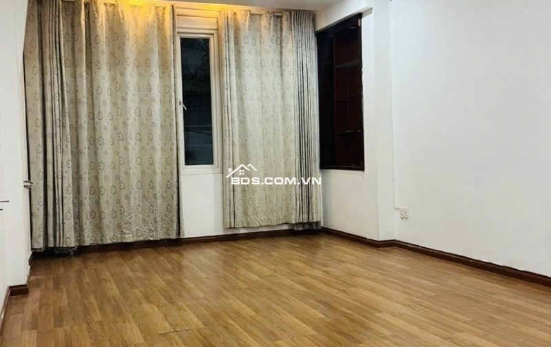 Khu VIP Bàu Cát, Xe Tái Tránh P.12 Tân Bình, 4 Tầng 4x16 CN 64m2. Nhỉnh 13 tỷ